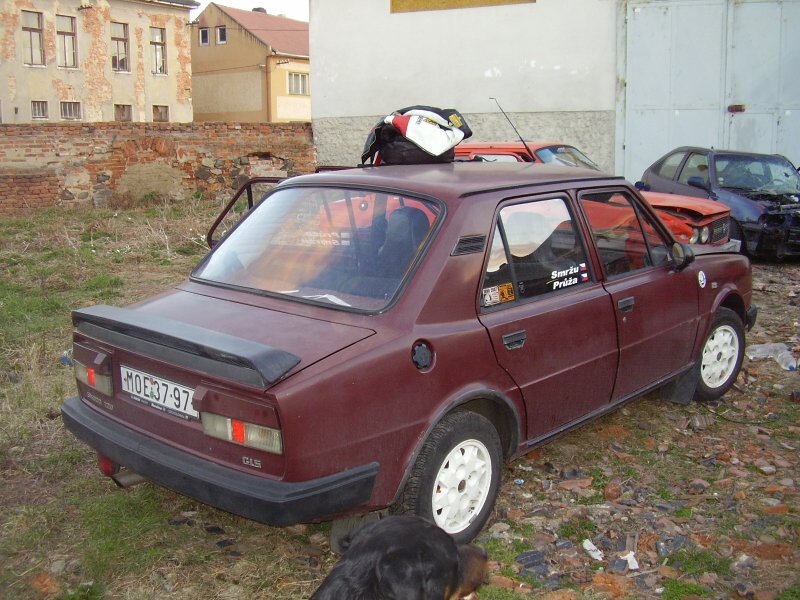 Dal vkend na zkladn